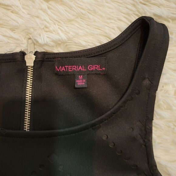 Material girl sleeveless cur out designed black dress sz M - Picture 8 of 8